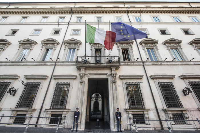 Decreto semplificazioni: Vertice a Palazzo Chigi, verso stralcio norma sul condono