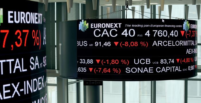 Borsa: Europa termina debole, Parigi -1,43%