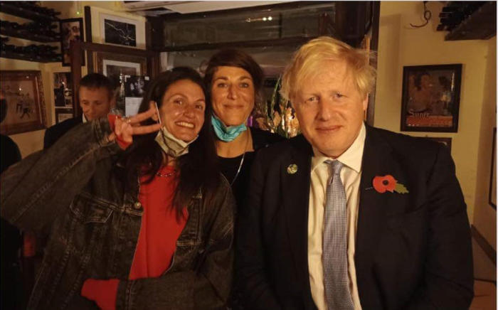 Franciacorta, burratina e pajata per Boris e Carrie a Roma