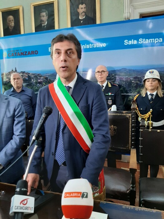 Fiorita proclamato sindaco Catanzaro, politica come servizio